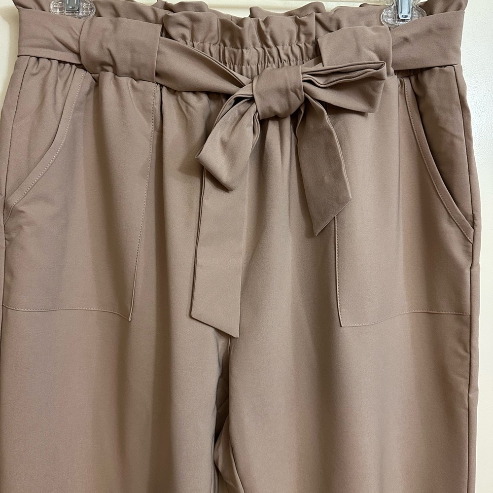 Grace Karin Women Plus 2XL Elastic Waist Pants Stylish Comfortable Tan Beige NWT